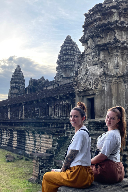 Angkor Highlights: Private Tour With Banteay Srei - Good To Know