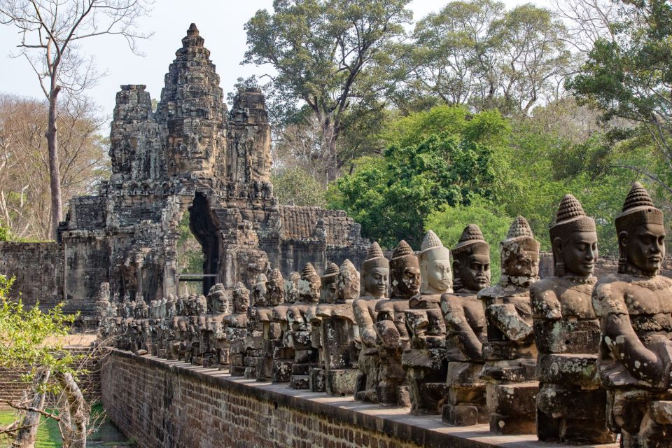 Angkor Sunrise Guided Bike Tour With Breakfast and Lunch - Good To Know