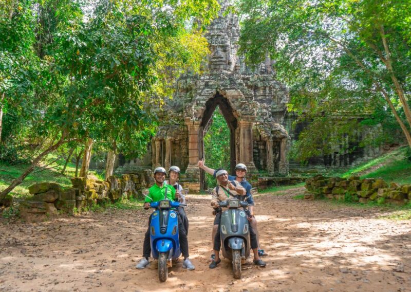Angkor Wat: Guided Vespa Tour Inclusive Lunch at Local House - Good To Know