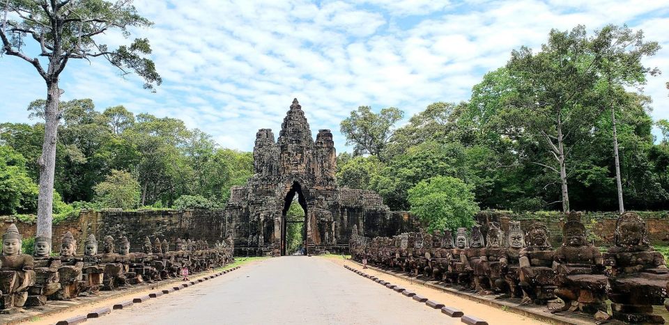 Angkor Wat One Day Private Tour for All Highlight Temples - Good To Know