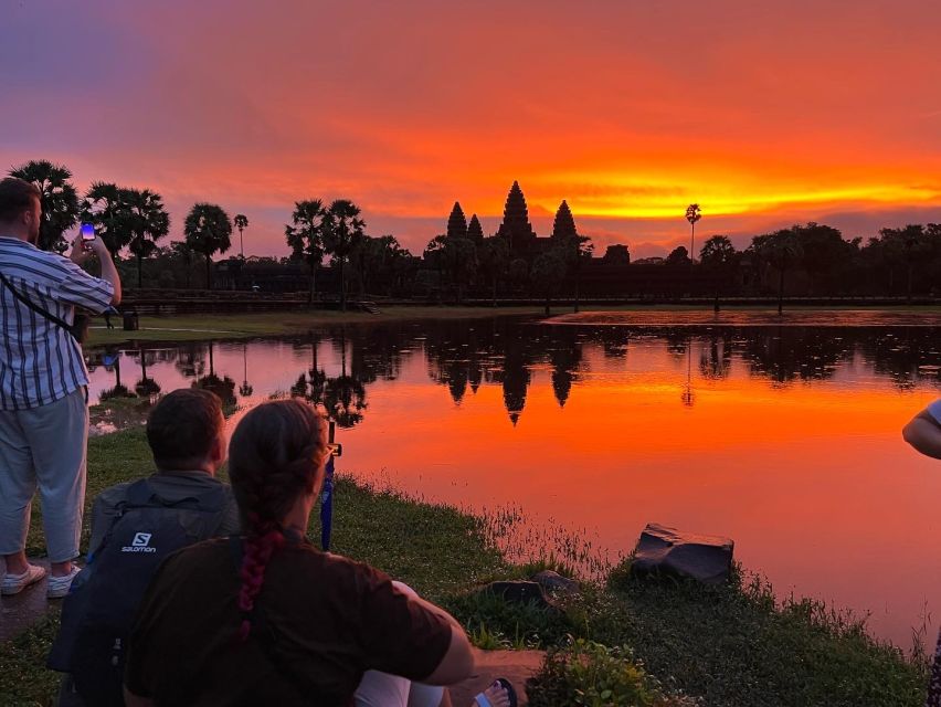 Angkor Wat Sunrise Bike Tour With Lunch Included - Good To Know