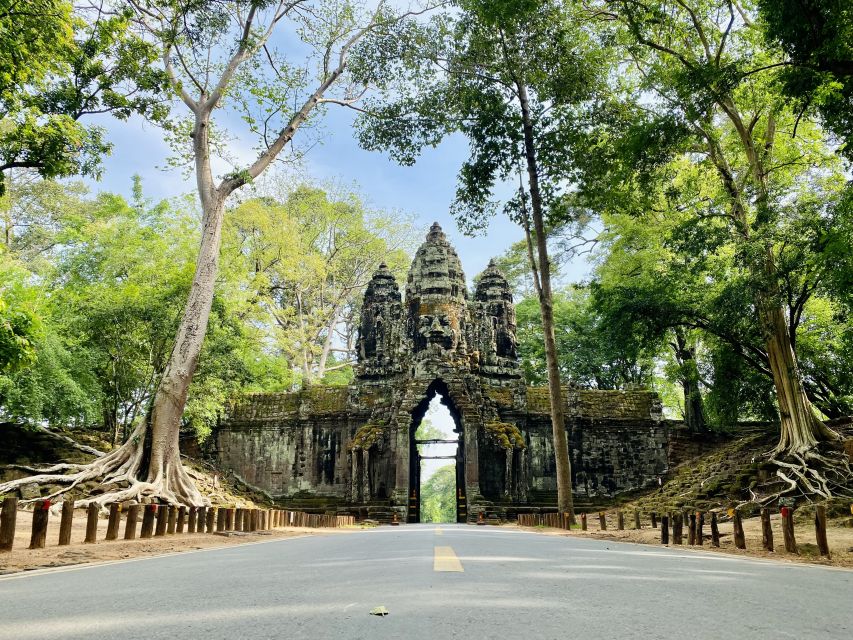 Angkor Wat Tour by Miivan - Good To Know