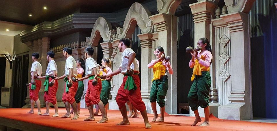 Apsara Theater Performance Include Dinner & Hotel Pick up - Good To Know