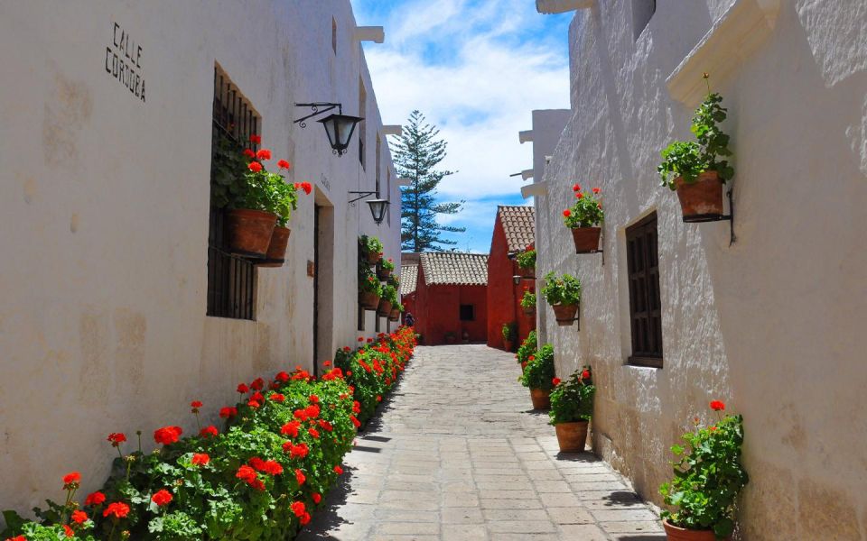 Arequipa: Half-Day City Tour in Shared Service - Key Points