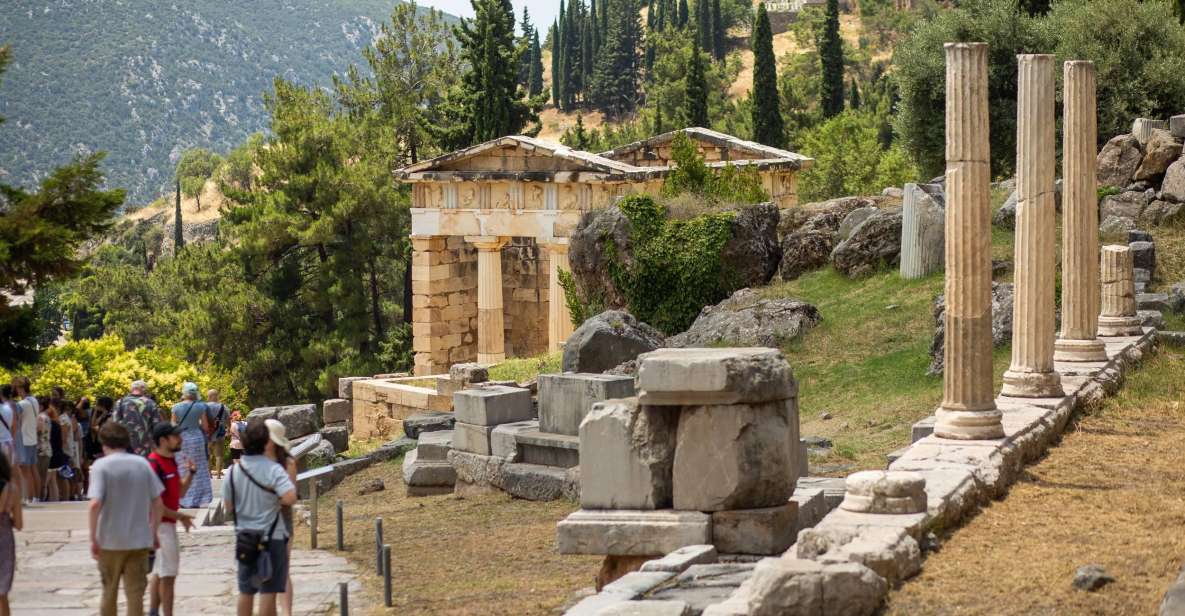 Athens: Delphi Small-Group Day Experience & Arachova Visit - Key Points