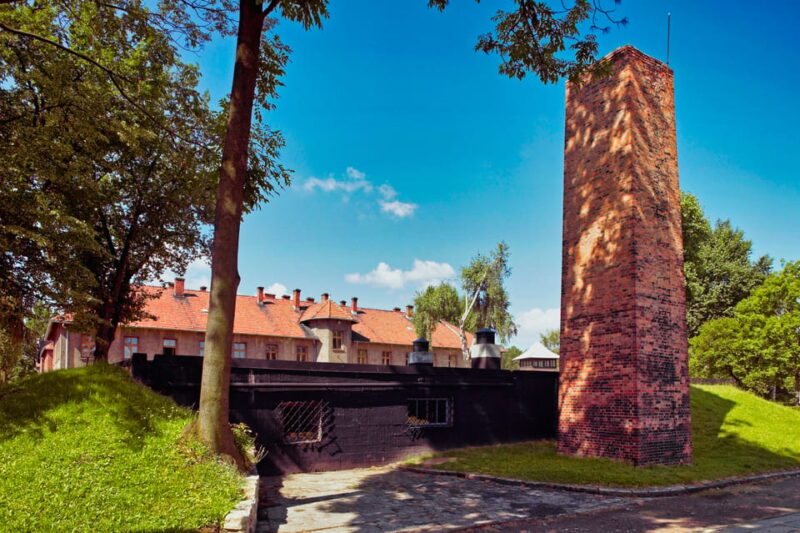 Auschwitz-Birkenau: Guided Tour With Fast Track Ticket - Good To Know