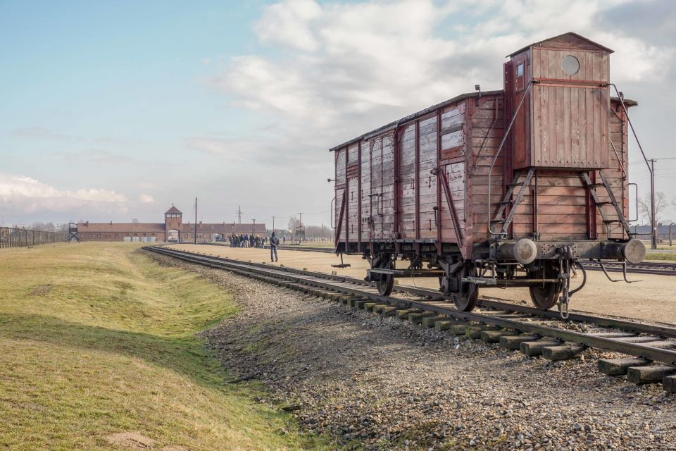 Auschwitz-Birkenau: Skip-the-Line Ticket and Guided Tour - Good To Know