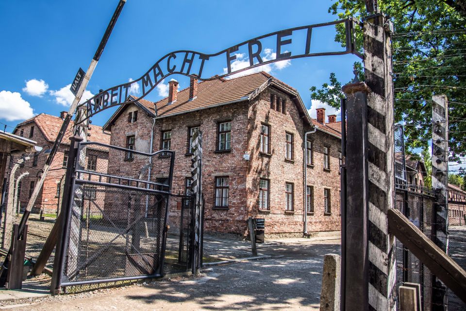 Auschwitz Ticket and Full-Day Tour From Krakow - Good To Know