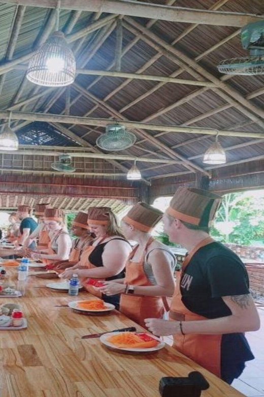 Authentic Cooking Class With Locals in Tra Que Herbs Village - Key Points