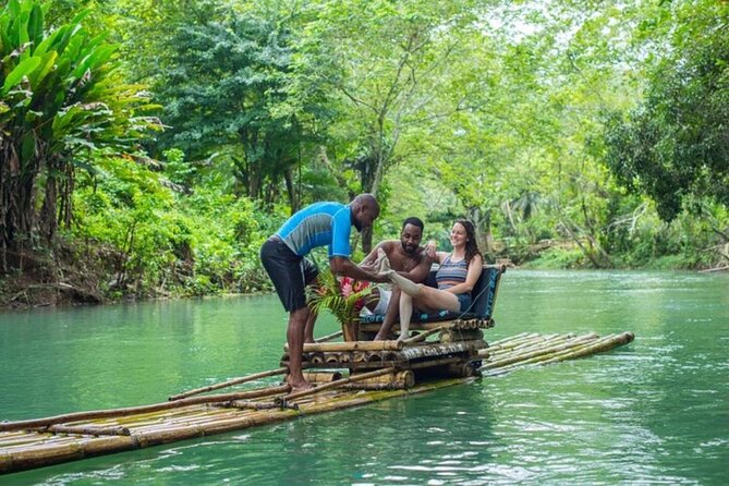 Bamboo Rafting With Foot Massage - Key Points