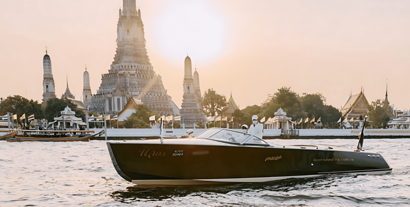 Bangkok: Chaophraya River Private Hacker Craft Boat Cruise - Key Points