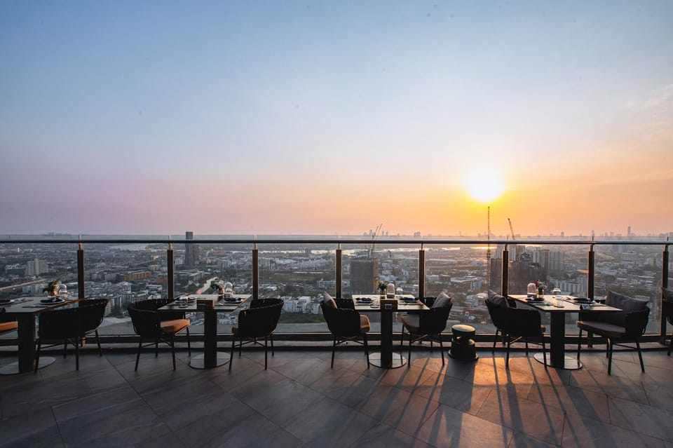 Bangkok: Cielo Sky Bar & Restaurant Rooftop - Key Points