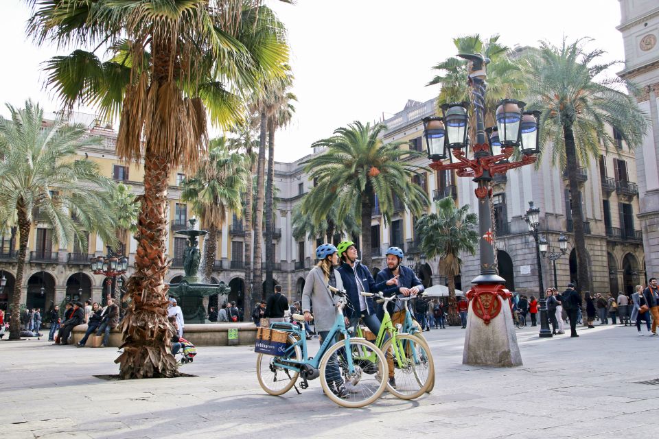 Barcelona: 1.5-Hour Sightseeing Tour by Electric Bike - Key Points