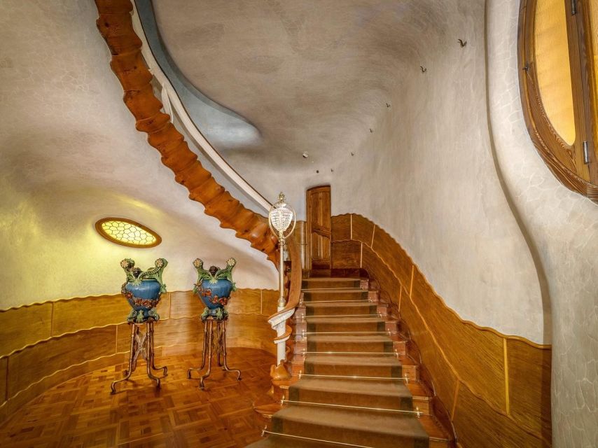 Barcelona: Casa Batlló Fast-Track Guided Tour - Key Points