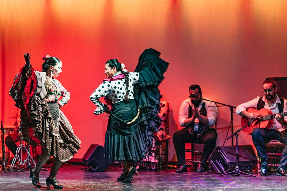 Barcelona: Flamenco Show at City Hall Theater - Key Points