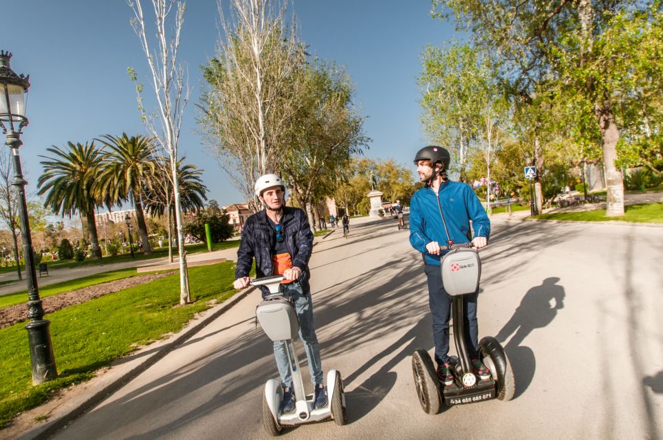 Barcelona Insiders Segway Tour 1.5h - Key Points