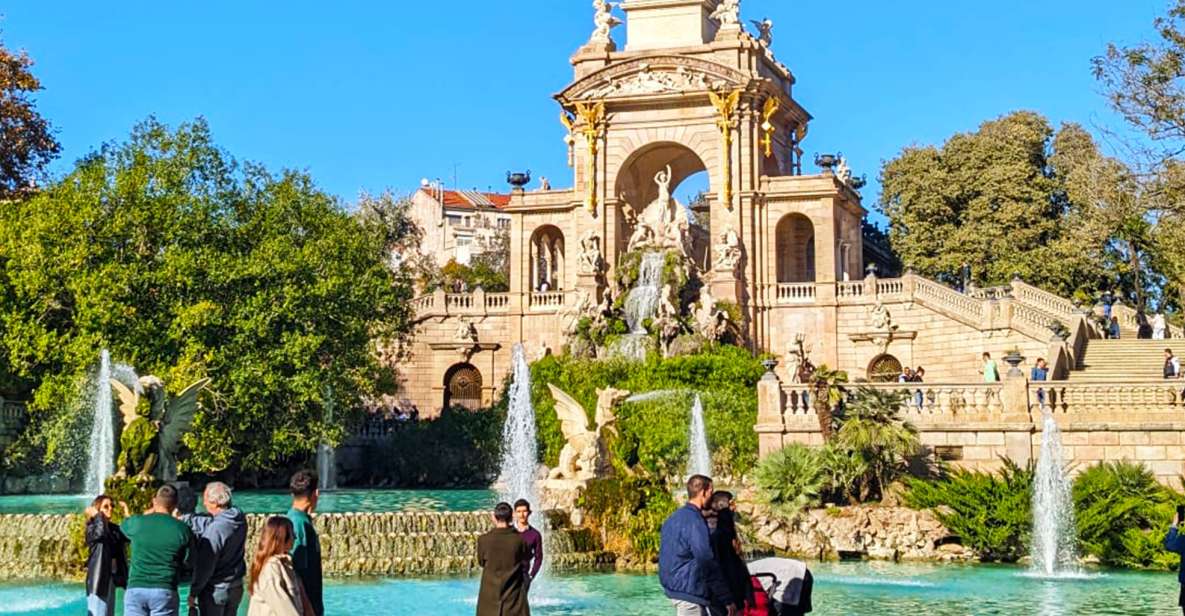 Barcelona: Old Town Private Walking Tour of Past and Present - Key Points