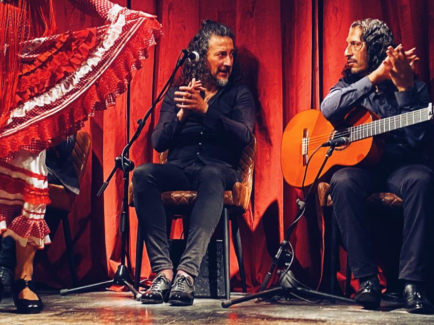 Barcelona: Private Gothic Quarter Tour With Flamenco Show - Key Points