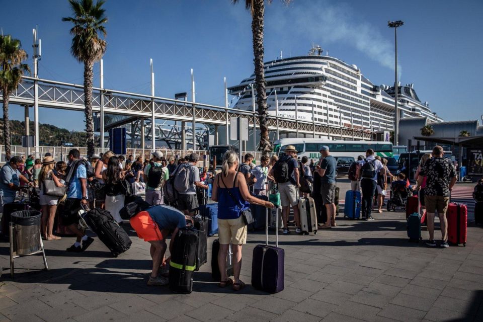 Barcelona: Private Transfer Service From/To Cruiseship - Key Points