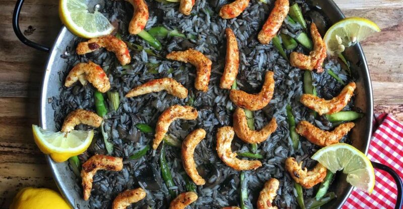 Barcelona: Vegan Paella and Tapas Cooking Course - Key Points