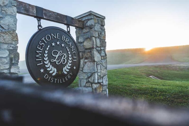 Bardstown: Limestone Branch Distillery Tour