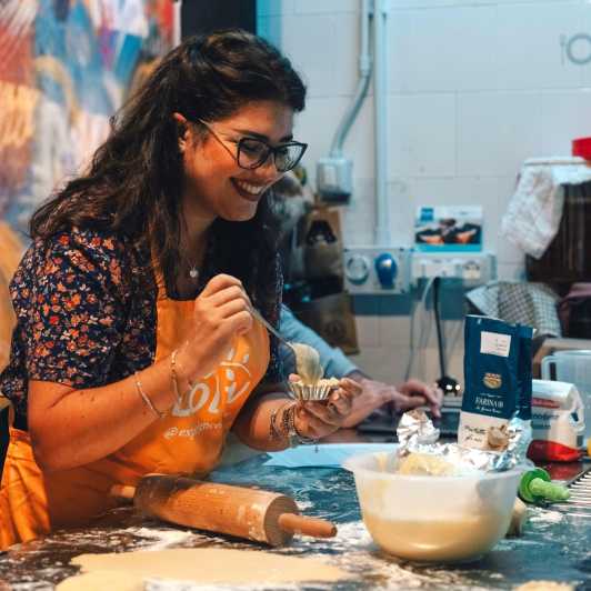 Bari: Bake and Enjoy Apulian Desserts - Key Points
