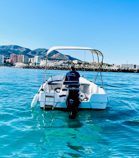 Benalmadena: Without a License Boat Rental - Key Points