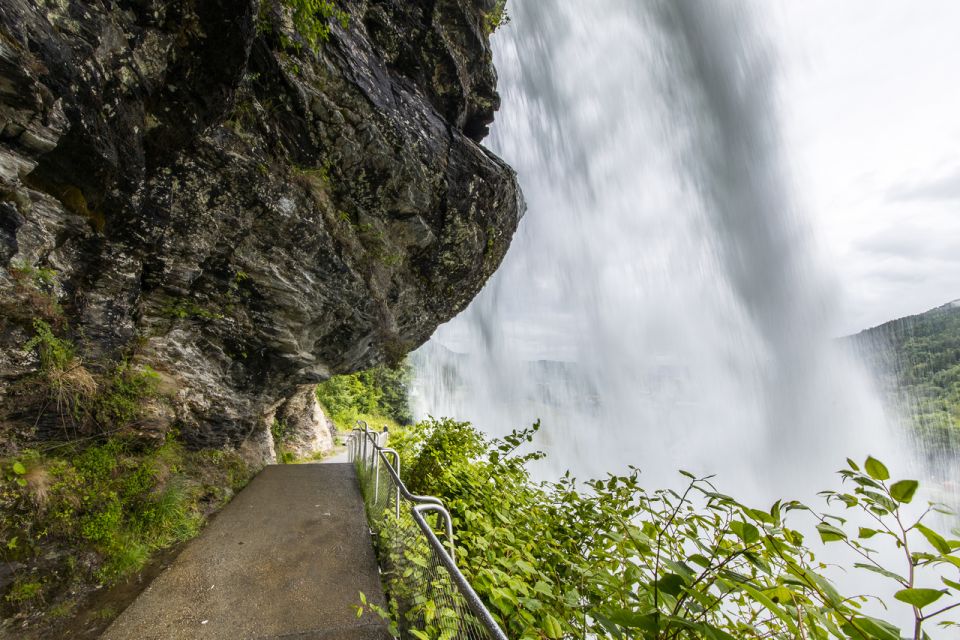 Bergen: Waterfalls of Hardangerfjord Guided Tour - Good To Know