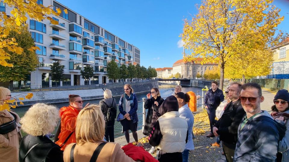 Berlin: Charité Hospital History Walking Tour - Key Points