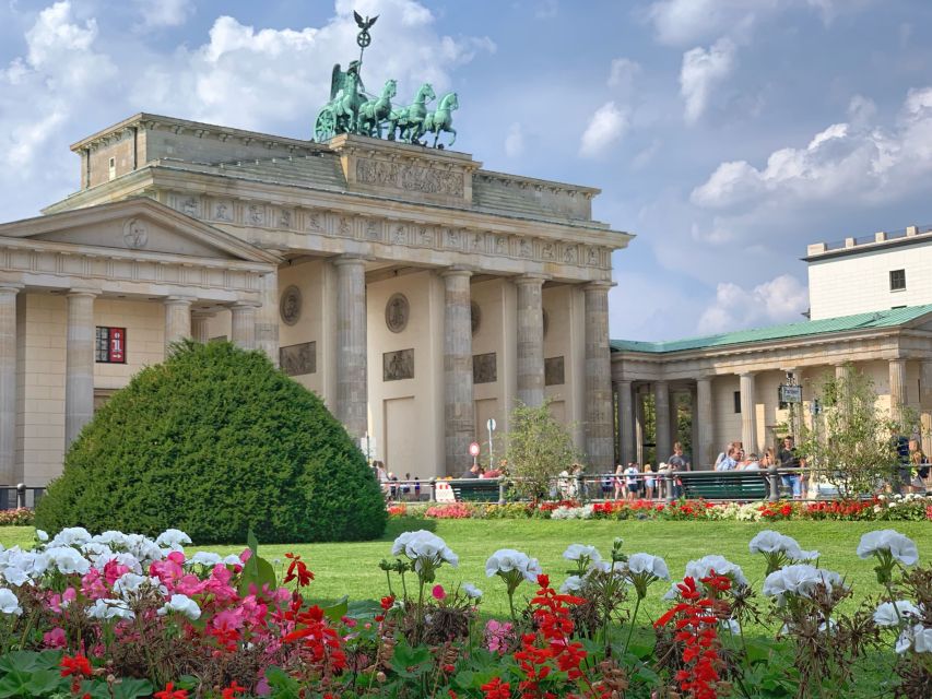 Berlin: Discover Berlin Walking Tour - Key Points