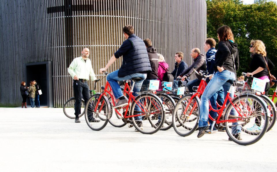 Berlin: Guided Bike Tour of the Berlin Wall and Third Reich - Key Points