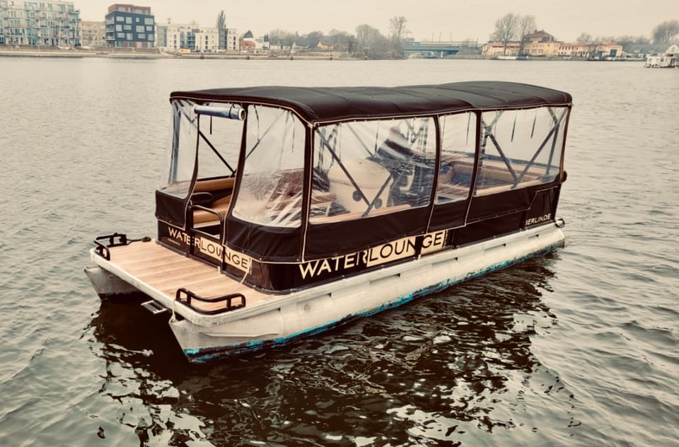 Berlin: Rent a License-Free Boat for up to 14 PAX - Key Points