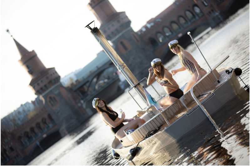 Berlin: Self-Drive Boat Experience With Bathtub - Floating Bathtub in Germany