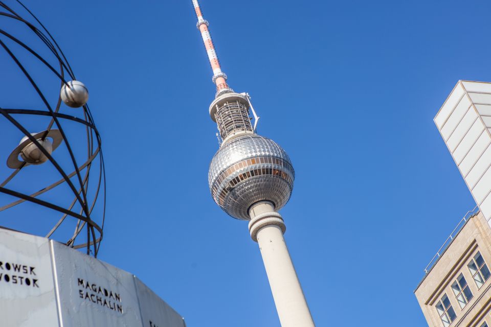 Berlin TV Tower: Fast View Entry With 3-Course Meal - Key Points