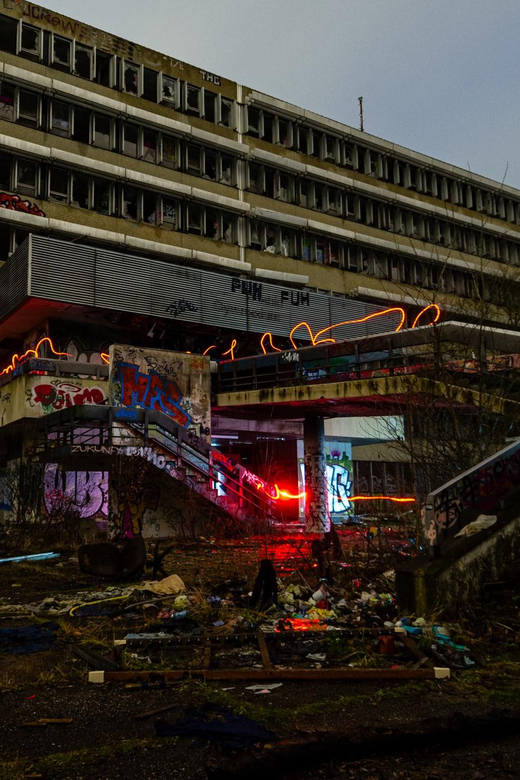 Berlin: Urbex Abandoned Places & History Tour - Key Points