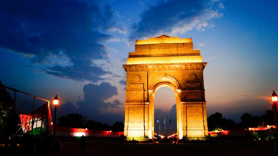 Best of New Delhi: 6-Hours Guided City Tour With Car & Guide - Key Points