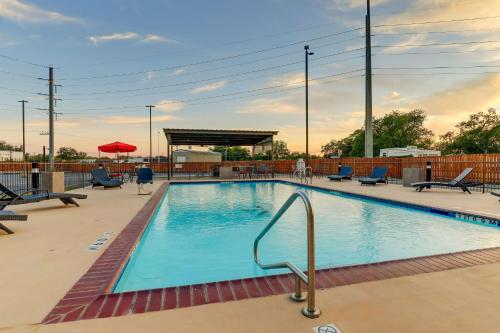 Best Western Plus Riata Hotel - Good To Know