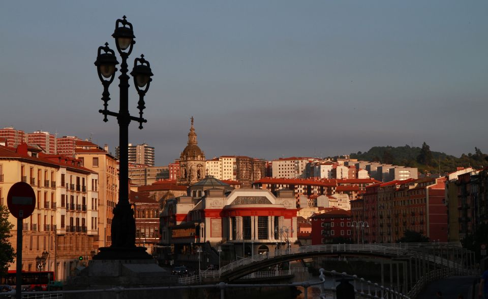 Bilbao Like a Local: Customized Guided Tour - Key Points