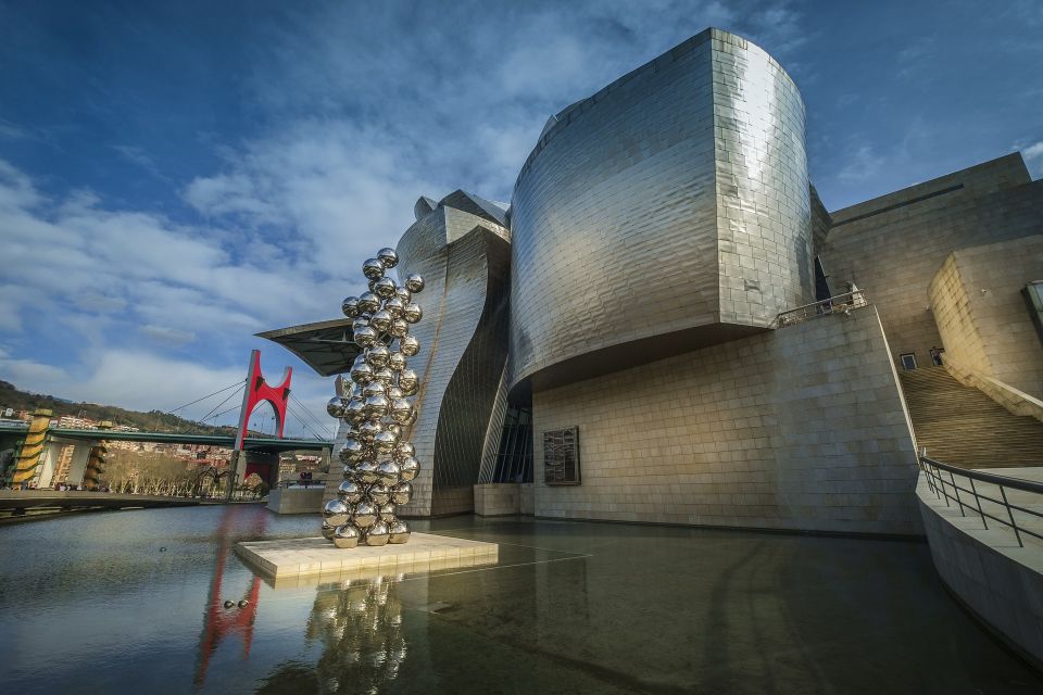 Bilbao - Private Historic Walking Tour - Key Points