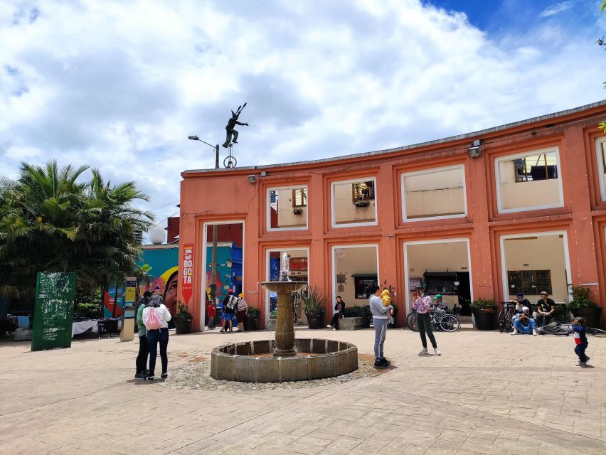 Bogotá: Candelaria Tour With Cacao and Coffee Workshop - Key Points