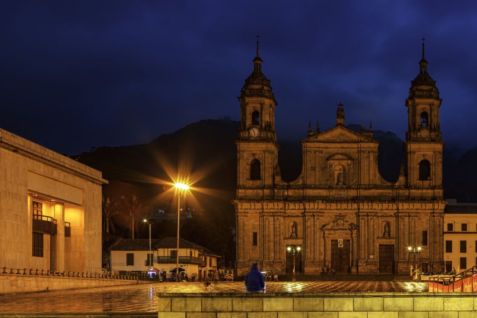 Bogotá: Private Guided Night Tour With Drink - Key Points