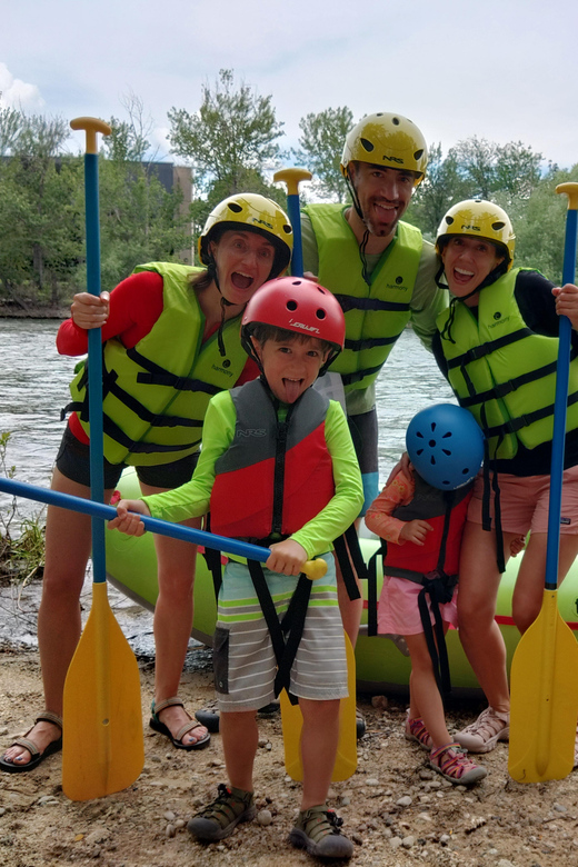 Boise River: Guided Rafting, Swimming, and Wildlife Tour - Key Points