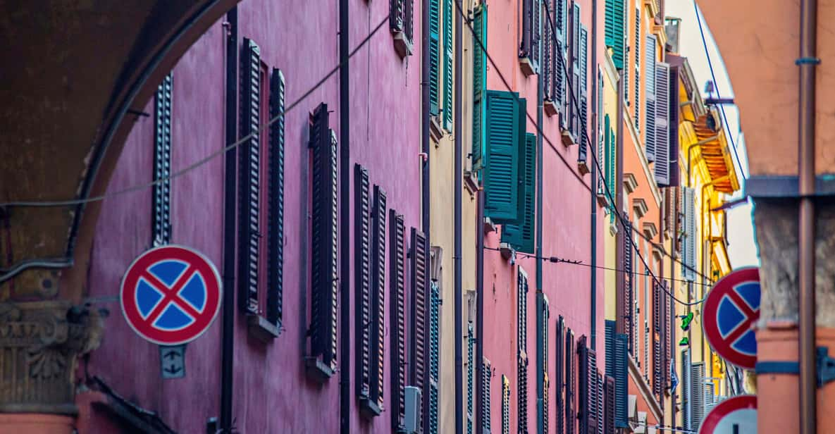 Bologna: Self-Guided Tour of the Center by E-Bike - Key Points