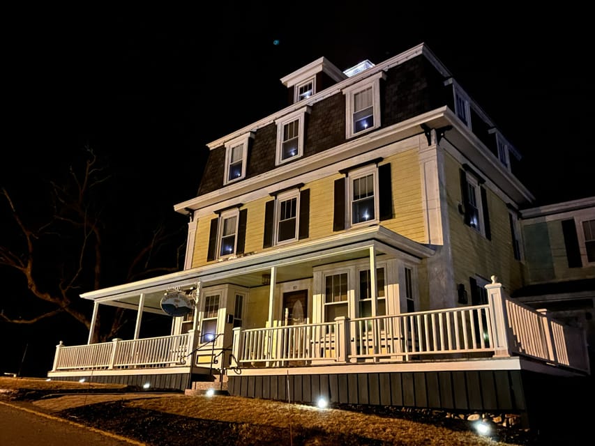 Boothbay Haunted Ghost Walking Tour - Key Points