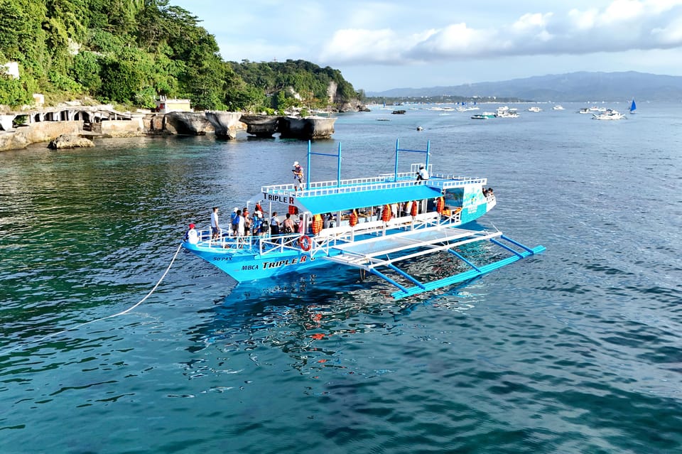 Boracay Island Rhythm Sunset Cruise - Key Points