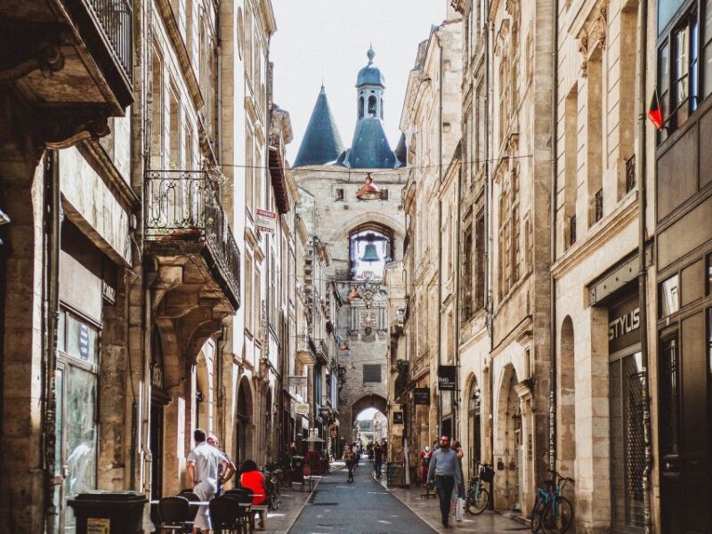 Bordeaux Private Walking Tour - Key Points
