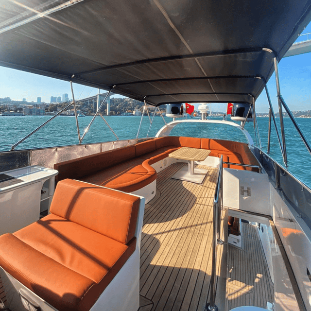 Bosphorus Tour With Multi Language Guide - Key Points