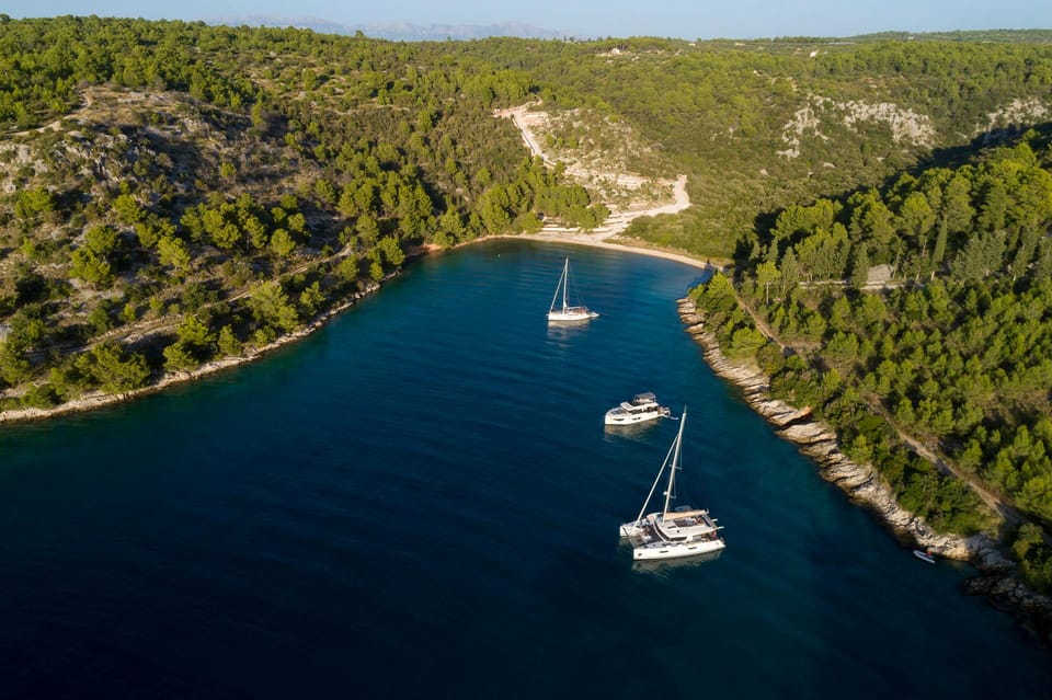 Brač (Golden Horn) Half-Day Private Boat Tour - Good To Know