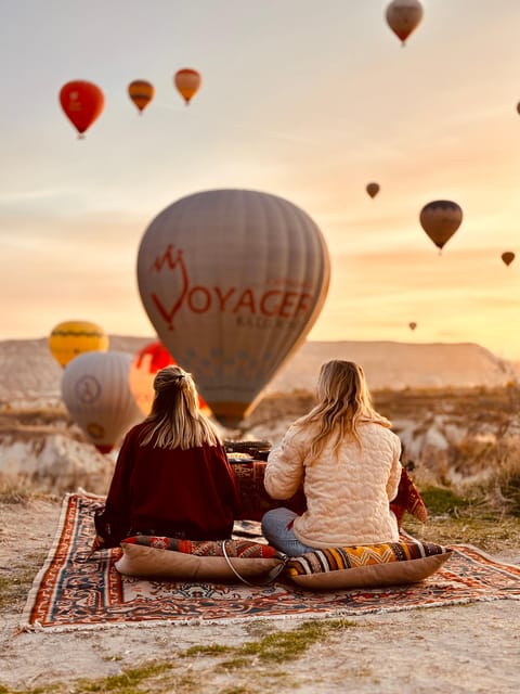 Breakfast With Balloons in the Valley ( Private Table ) - Key Points