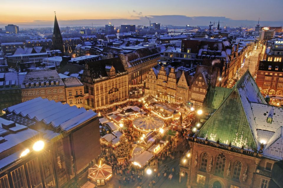 Bremen: Fairy Tale Christmas Guided Walking Tour in German - Key Points